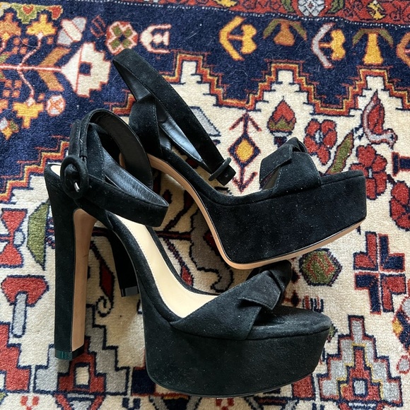 LEXANDRE BIRMAN 
Clarita Bow-Embellished Suede Platform Sandals - Black, size 36 - Picture 2 of 8